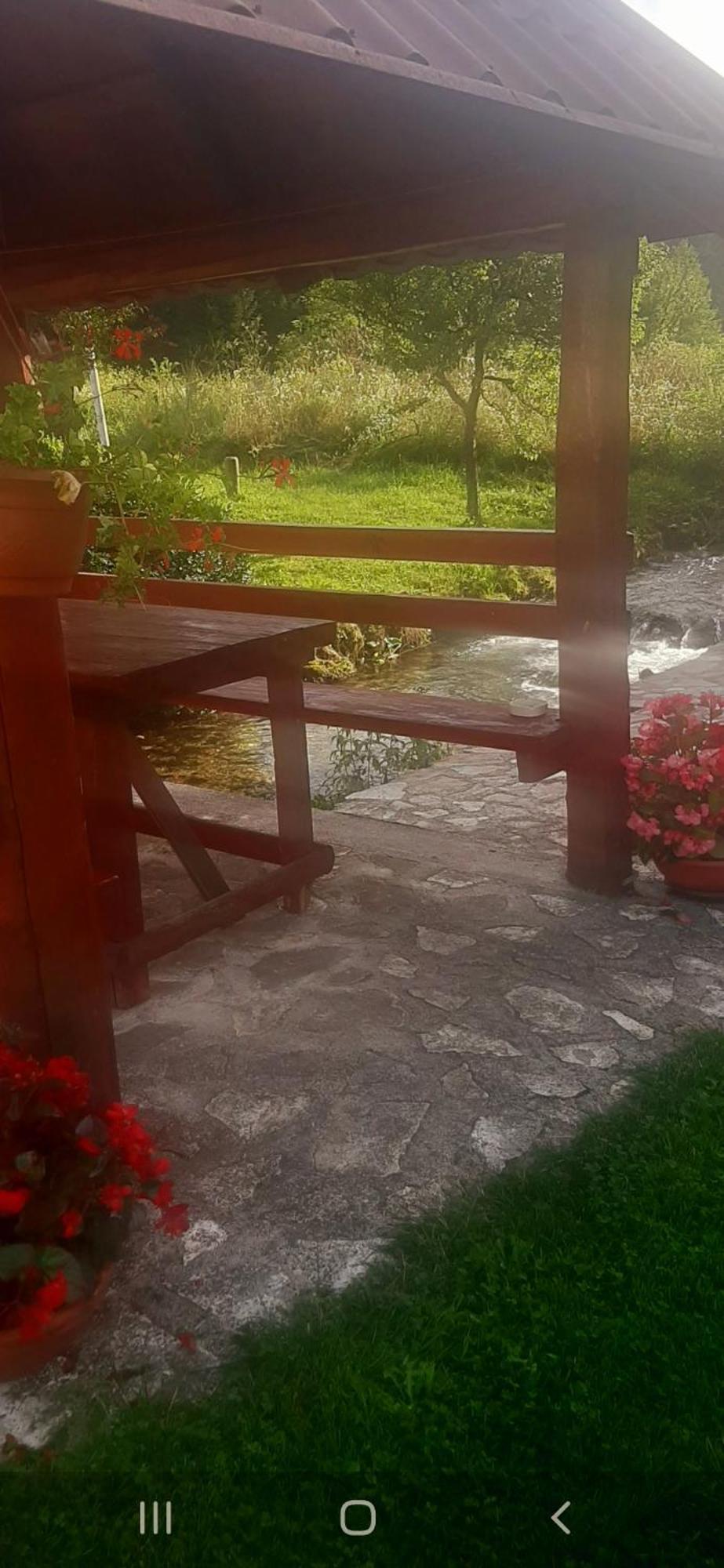 Guest House Mila Plitvicki Ljeskovac Bagian luar foto