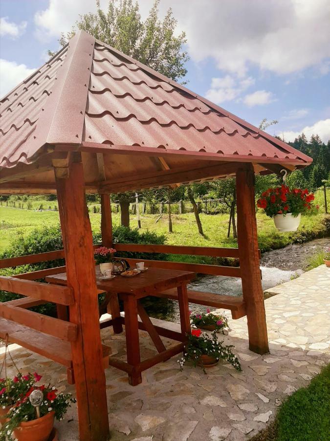 Guest House Mila Plitvicki Ljeskovac Bagian luar foto